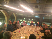 صور: وفد مقدسي رفيع المستوى في زيارة تضامن مع مطعم العجوز والبحر في يافا 